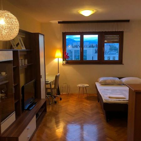 Garsonjera Katarina Apartment สปลิท ภายนอก รูปภาพ